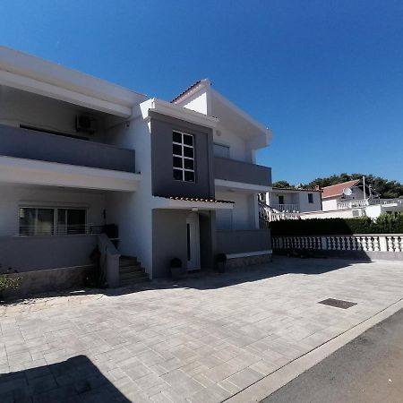 Apartments Mia Bibinje Exterior foto