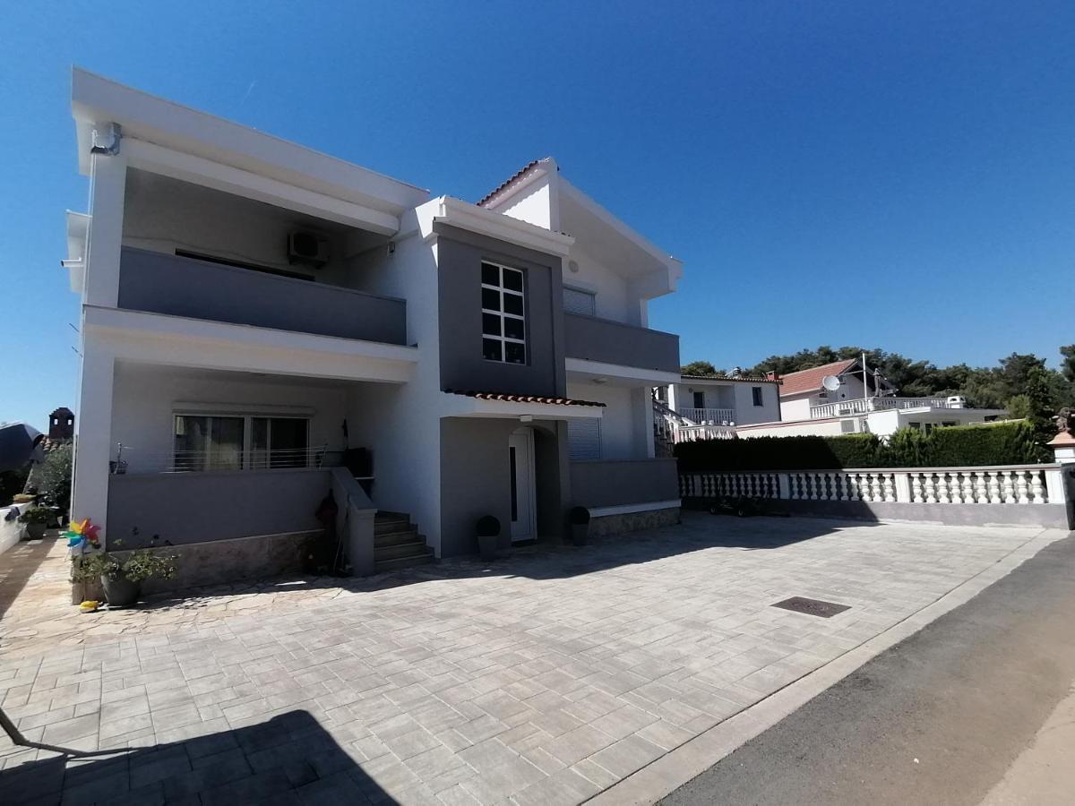 Apartments Mia Bibinje Exterior foto